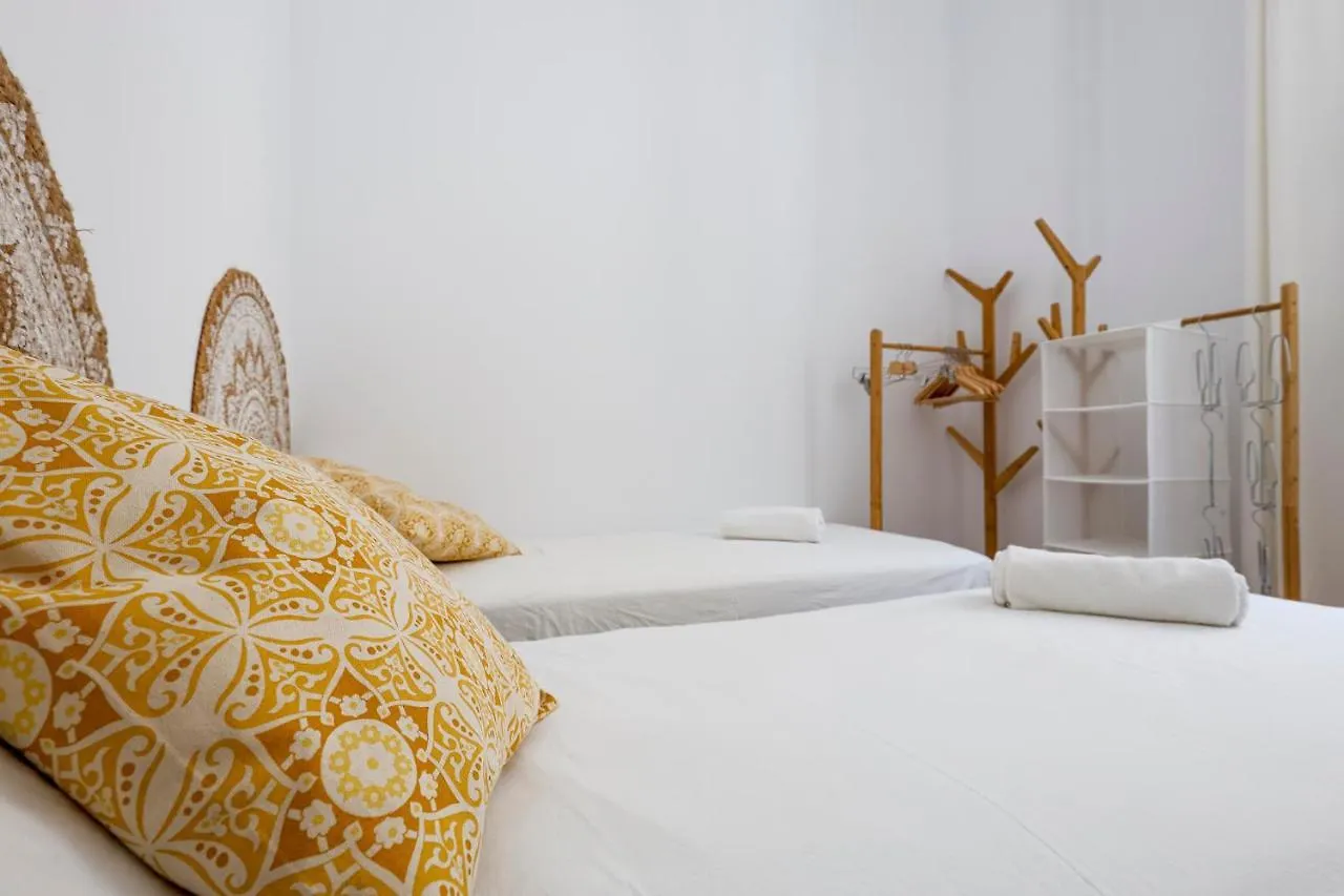 Oasis In The Heart Of Seville - 2 Bedroom Apt