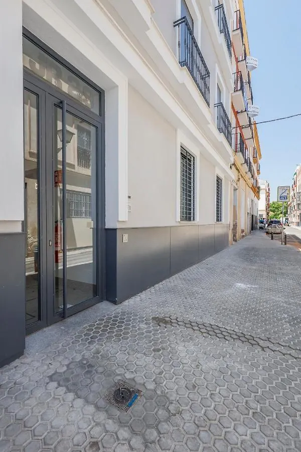 Oasis In The Heart Of Seville - 2 Bedroom Apt